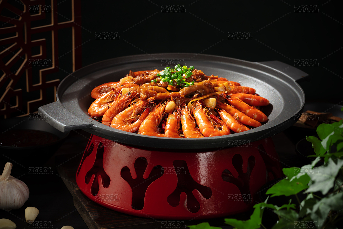 黑铁锅里面的麻辣虾煲干锅虾（主预览-8383671） - 未分类 - 站酷设计师红狐狸摄影工作室原创素材 - 站酷ZCOOL