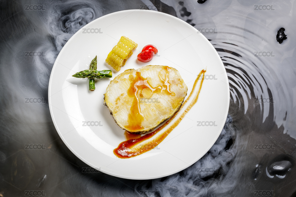 香煎銀鱈魚擺放在干冰繚繞的水中（主預(yù)覽-480401） - 未分類 - 站酷設(shè)計師藍(lán)太陽TNT原創(chuàng)素材 - 站酷ZCOOL