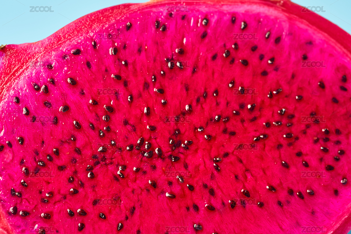 藍(lán)色背景前的紅心火龍果細(xì)節(jié)特寫（主預(yù)覽-5783647） - 未分類 - 站酷設(shè)計(jì)師須彌山小戒子原創(chuàng)素材 - 站酷ZCOOL