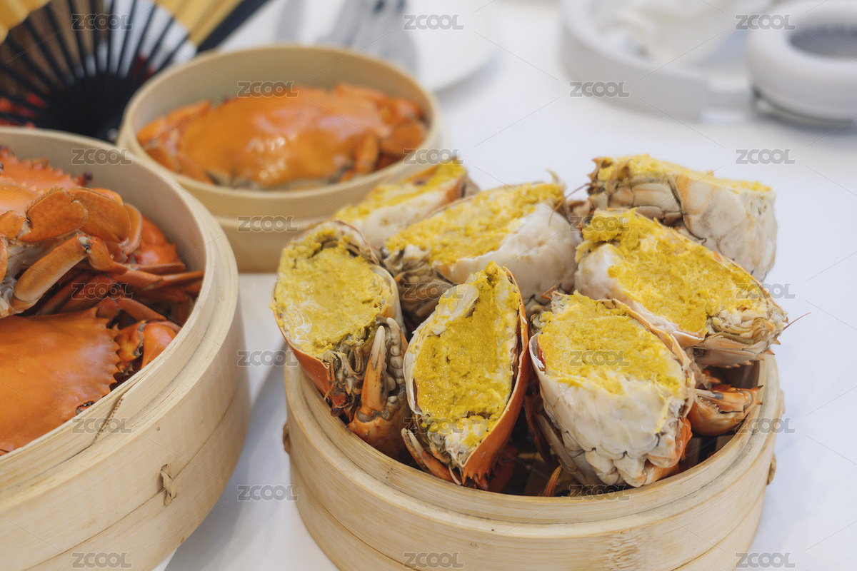 在餐厅吃黄油蟹（主预览-8106001） - 未分类 - 站酷设计师摄影师Hugo原创素材 - 站酷ZCOOL