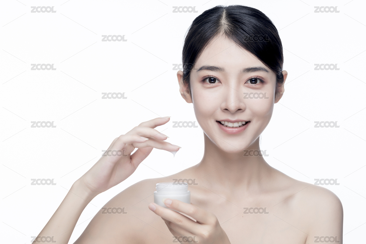 漂亮的亞洲美女抹面霜白色背景半身肖像（主預(yù)覽-3539451） - 未分類 - 站酷設(shè)計師Z11151659原創(chuàng)素材 - 站酷ZCOOL