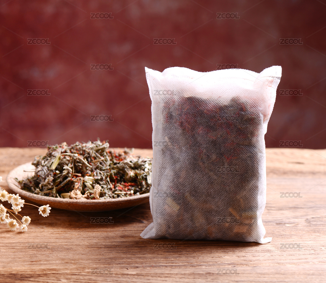 木纹背景上摆放的养生泡脚包（主预览-5805430） - 未分类 - 站酷设计师密斯杨摄影原创素材 - 站酷ZCOOL