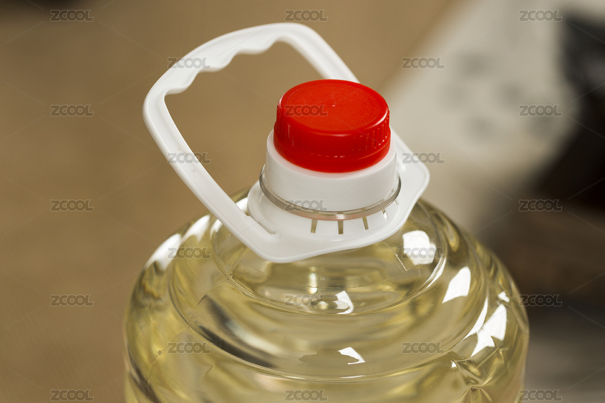 桶裝醬香酒（主預(yù)覽-3671798） - 未分類 - 站酷設(shè)計(jì)師拍照片換錢原創(chuàng)素材 - 站酷ZCOOL