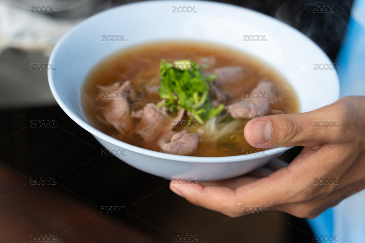 廚師正在廚師正在制作制作泰式牛肉湯粉特寫（主預覽-11980581） - 未分類 - 站酷設計師STC炳權原創(chuàng)素材 - 站酷ZCOOL