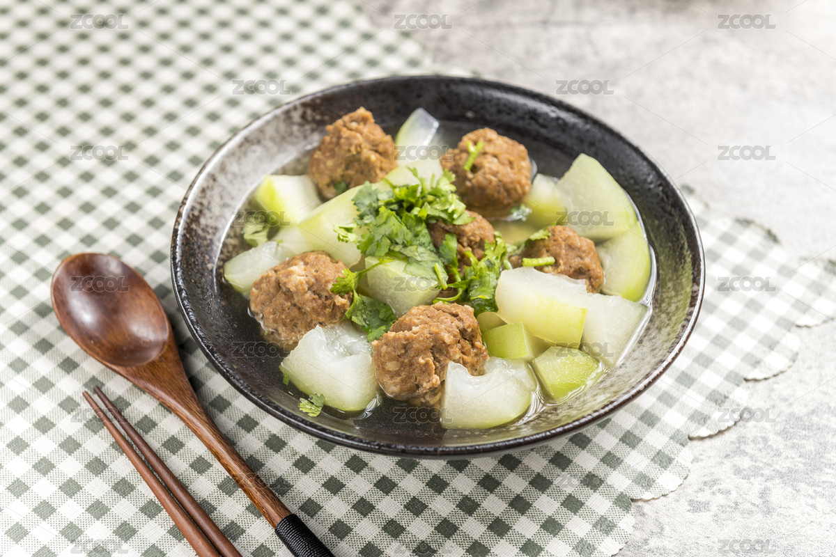 家常菜冬瓜丸子湯與米飯擺放在格子桌布上（主預覽-7473165） - 未分類 - 站酷設計師金翅大鵬原創(chuàng)素材 - 站酷ZCOOL