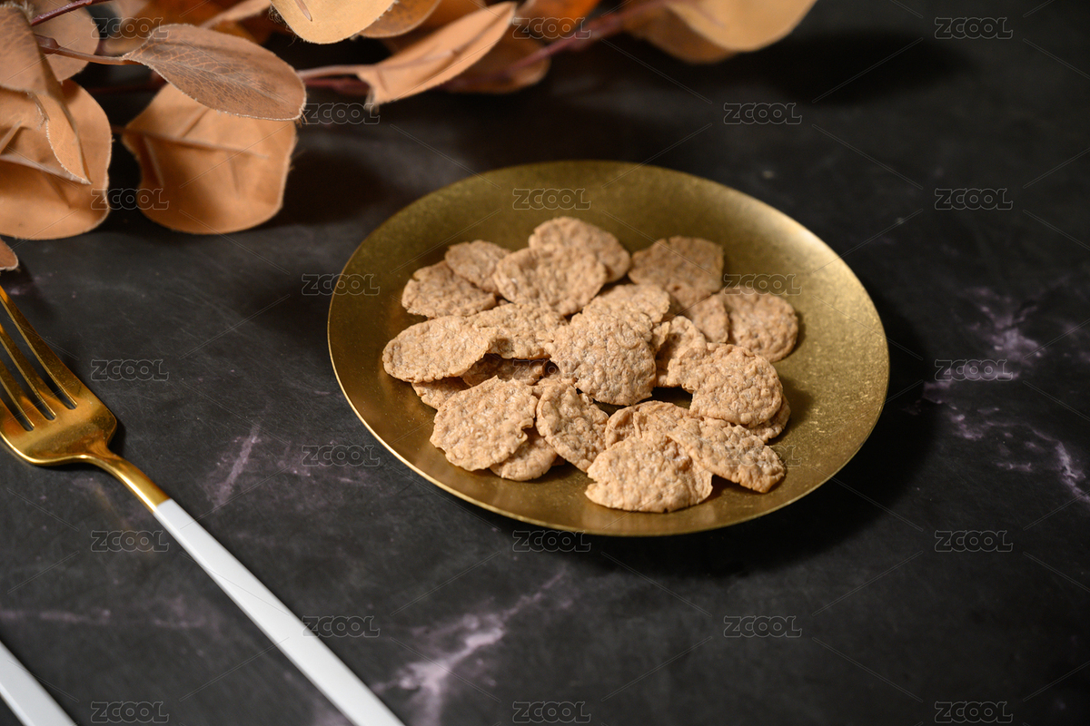 桌面上的盘子里的美味可口的荞麦片（主预览-11545614） - 未分类 - 站酷设计师我是小助理原创素材 - 站酷ZCOOL