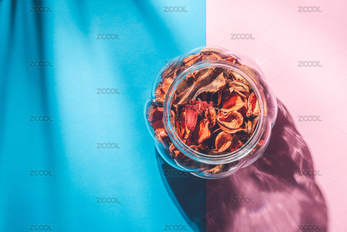 Aromatherapy dried flowers in glass bottles（主預(yù)覽-4860318） - 未分類 - 站酷設(shè)計(jì)師davidyan114原創(chuàng)素材 - 站酷ZCOOL