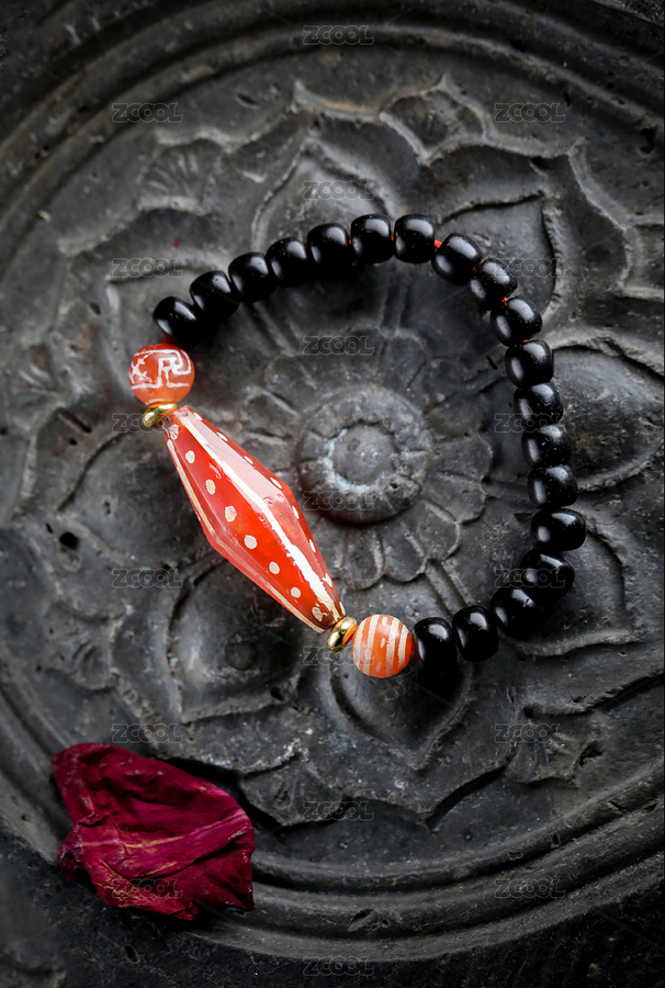 紅色滿天星鑲蝕天珠手串（主預(yù)覽-6036843） - 未分類 - 站酷設(shè)計師LichYoung原創(chuàng)素材 - 站酷ZCOOL