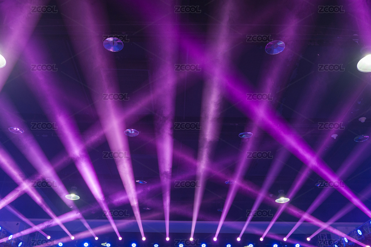 深色背景前，顏色絢麗的舞臺射燈交相輝映（主預(yù)覽-6133746） - 未分類 - 站酷設(shè)計(jì)師金翅大鵬原創(chuàng)素材 - 站酷ZCOOL