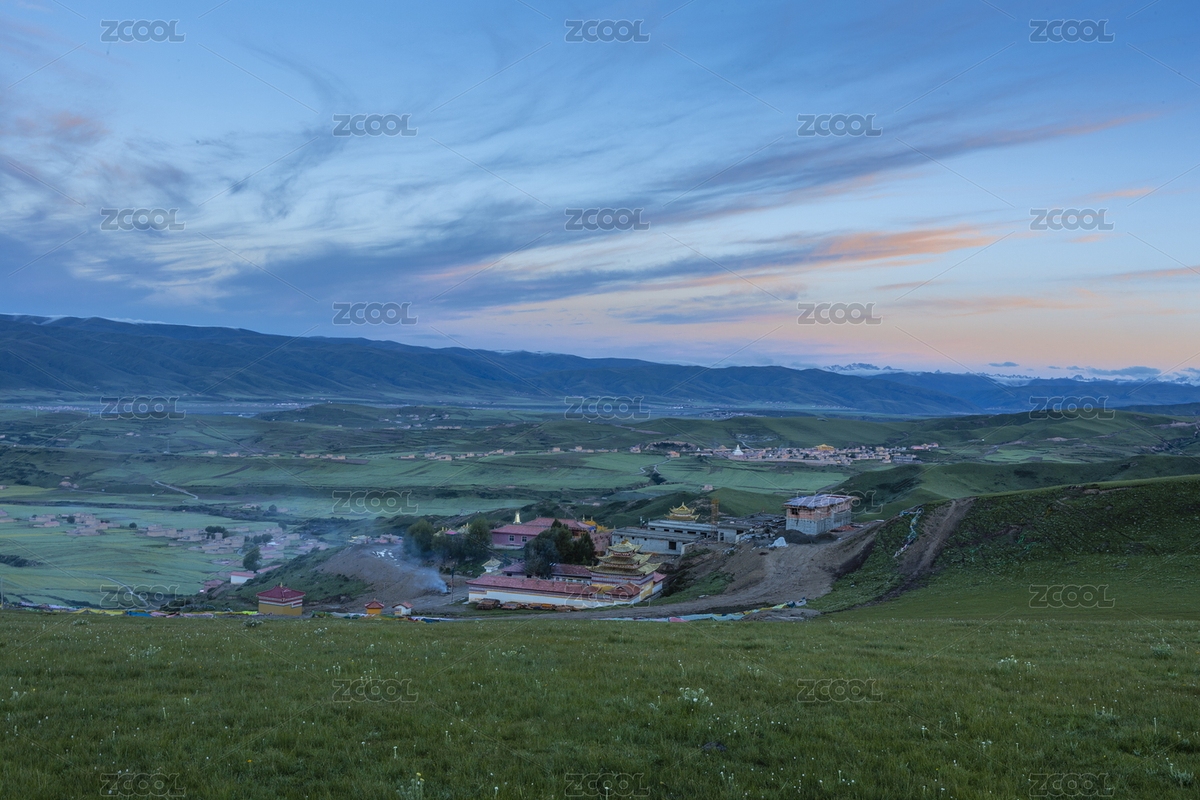 中国四川若尔盖草原雪山寺院佛塔自然风光（主预览-8708080） - 未分类 - 站酷设计师绿色原野原创素材 - 站酷ZCOOL