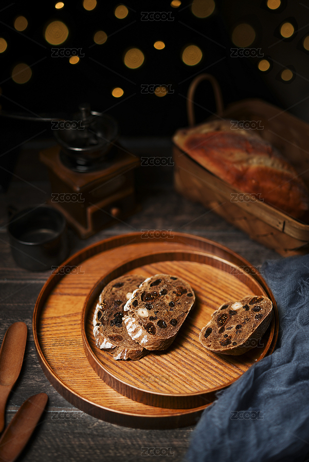 盤子里的咖啡榛果面包切片（主預(yù)覽-2508812） - 未分類 - 站酷設(shè)計師KMJOY原創(chuàng)素材 - 站酷ZCOOL