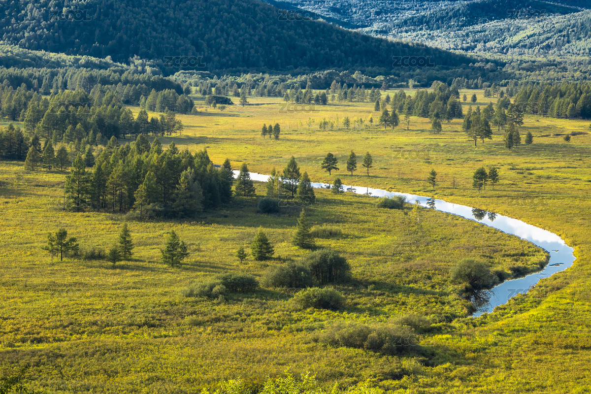 中国大兴安岭秋色，夕阳照在有树和河流的草地上（主预览-3424815） - 未分类 - 站酷设计师杨晓原创素材 - 站酷ZCOOL