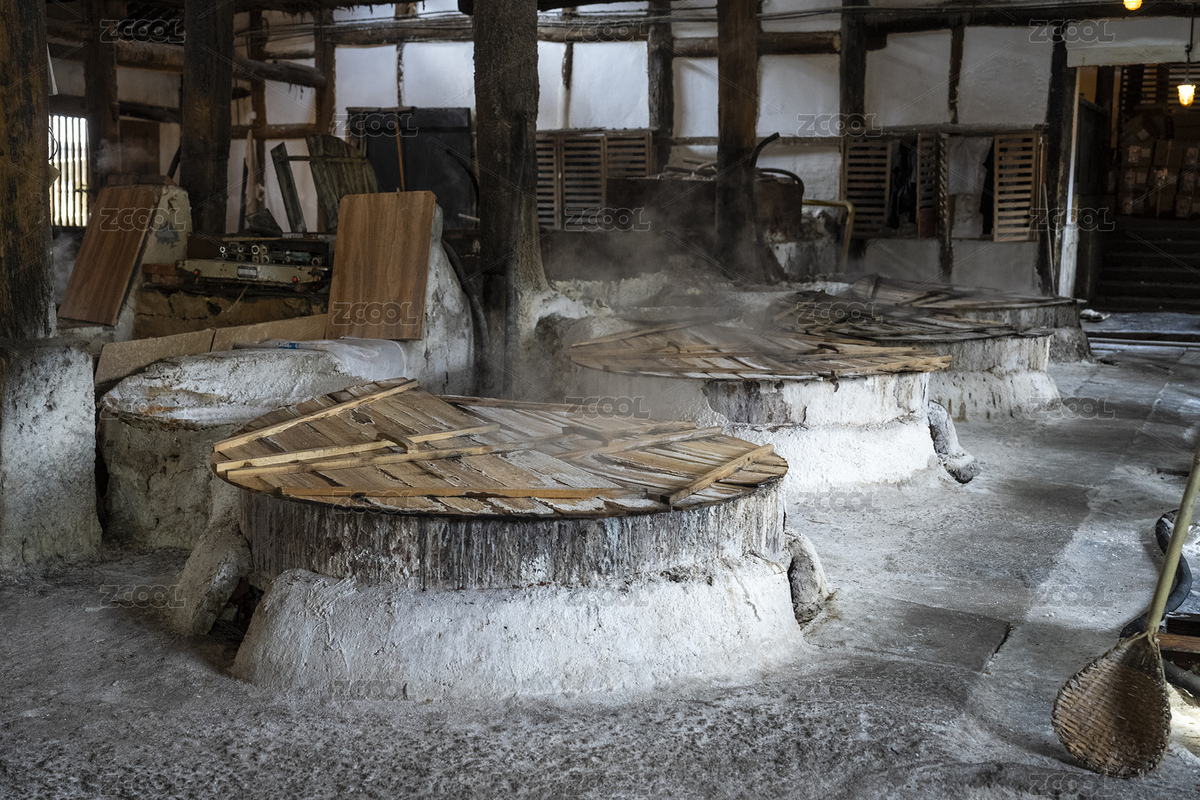 四川省自貢市燊海井低壓火花圓鍋制鹽（主預(yù)覽-7612080） - 未分類 - 站酷設(shè)計師Young-Sun原創(chuàng)素材 - 站酷ZCOOL