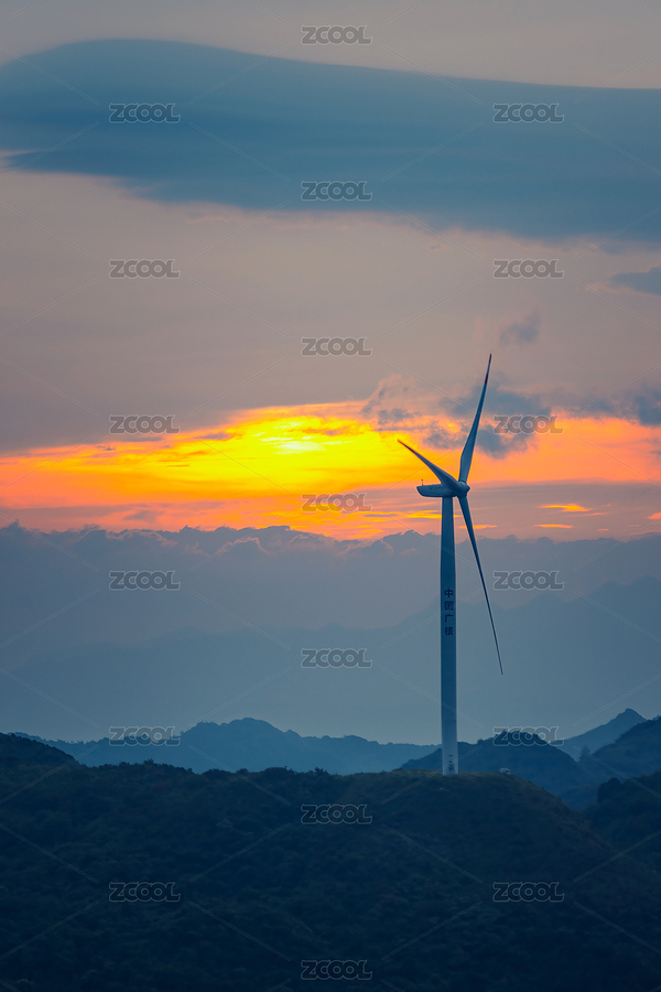 日出前后，重庆和贵州交界处的风力发电机（主预览-5284220） - 未分类 - 站酷设计师乖神队长原创素材 - 站酷ZCOOL