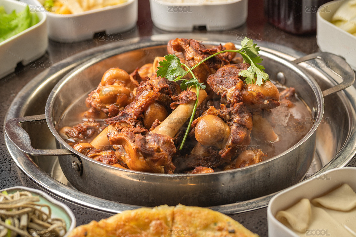 棕色木紋桌面上有一份燉羊棒骨（主預(yù)覽-9082538） - 未分類 - 站酷設(shè)計(jì)師濤麟攝影原創(chuàng)素材 - 站酷ZCOOL