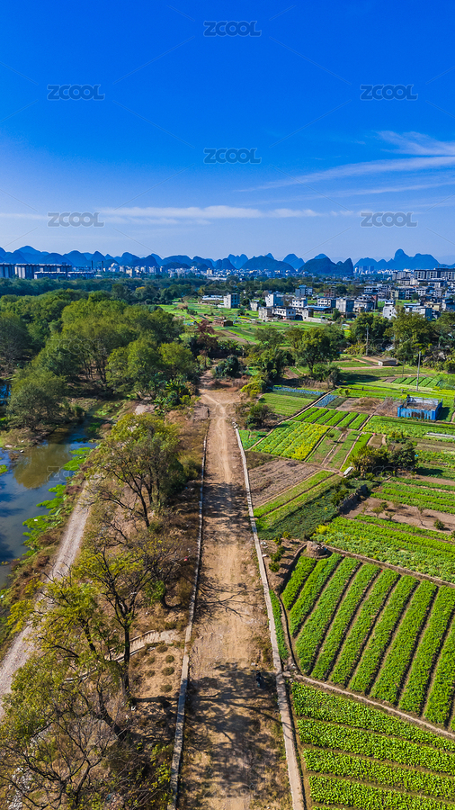 桂林漓江邊修建道路（主預(yù)覽-8357060） - 未分類 - 站酷設(shè)計師跨界攝影叔原創(chuàng)素材 - 站酷ZCOOL