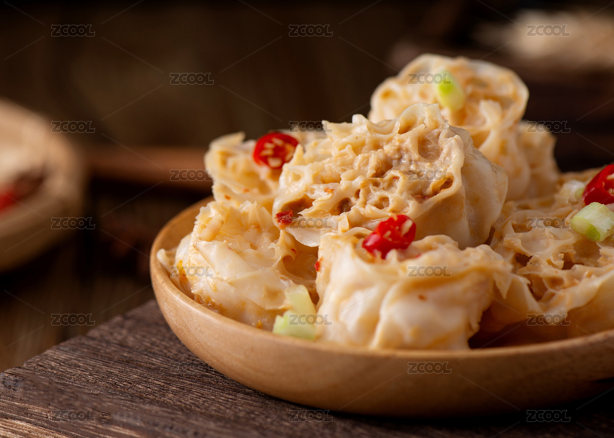 木色背景上餐具里盛放的涼拌面藕（主預(yù)覽-6085703） - 未分類 - 站酷設(shè)計(jì)師密斯楊攝影原創(chuàng)素材 - 站酷ZCOOL