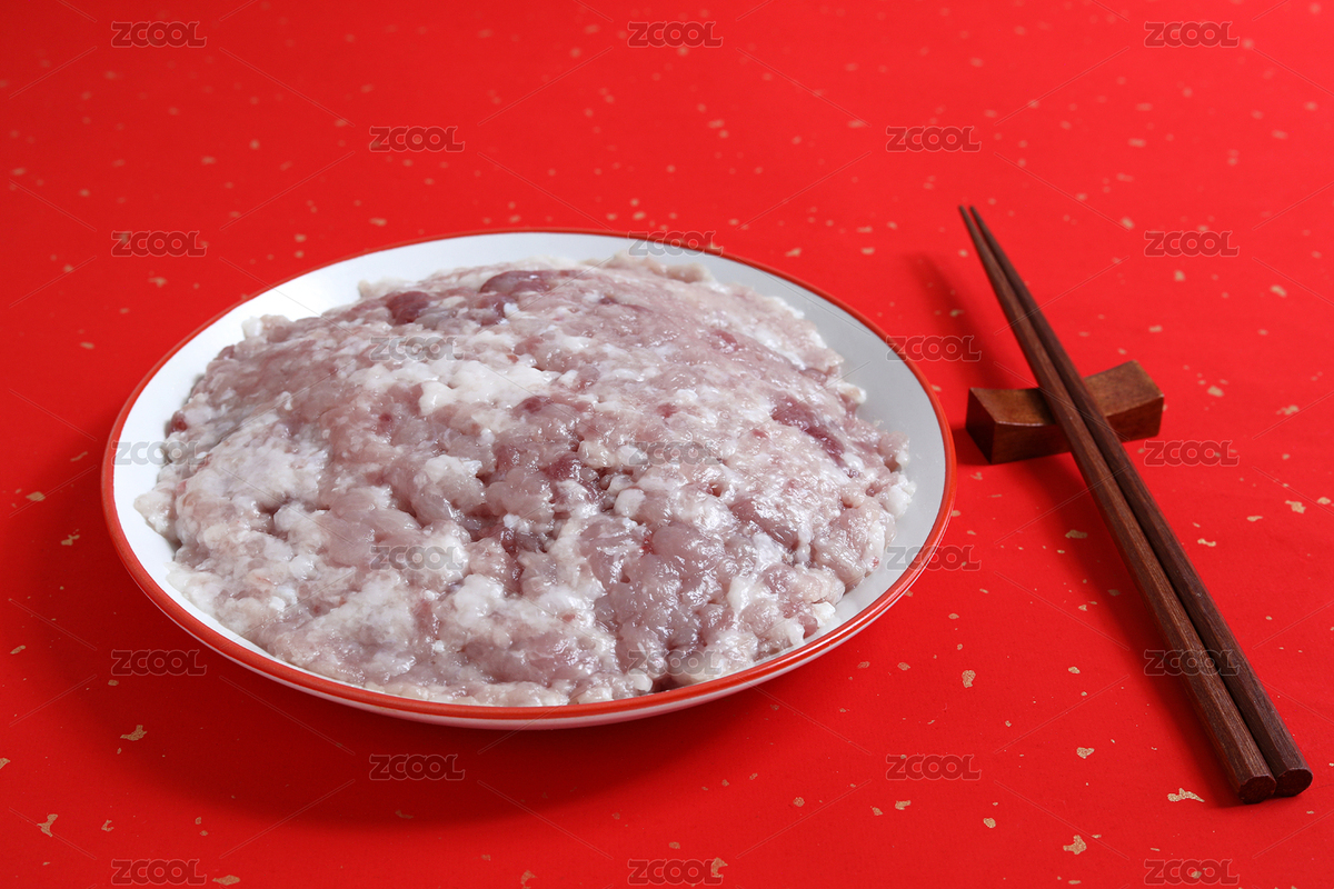 紅色桌面上的一盤子新鮮食材豬肉餡肉末（主預(yù)覽-11030197） - 未分類 - 站酷設(shè)計師Luo_菁原創(chuàng)素材 - 站酷ZCOOL