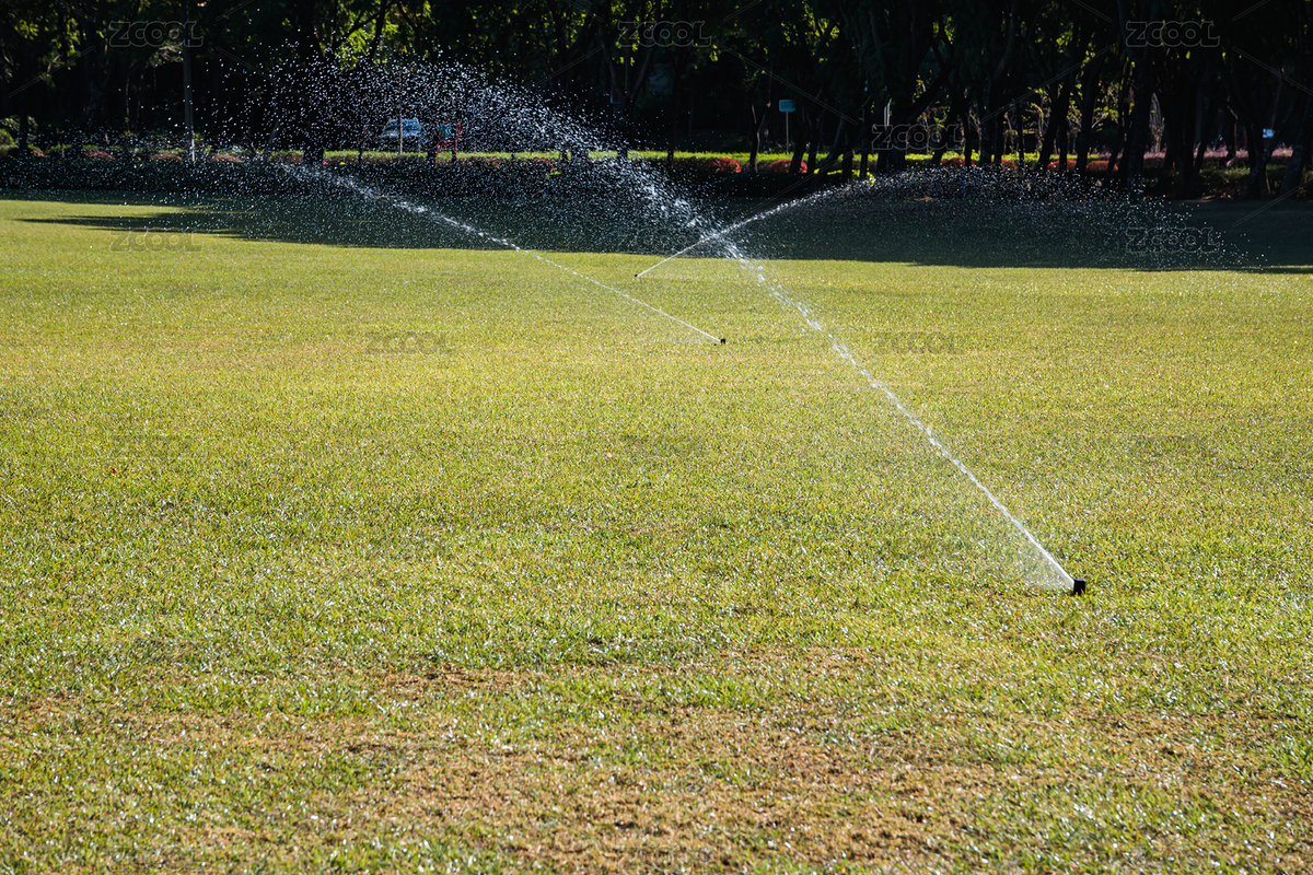正在澆水的草坪（主預(yù)覽-12413559） - 未分類 - 站酷設(shè)計(jì)師Gang29_F原創(chuàng)素材 - 站酷ZCOOL