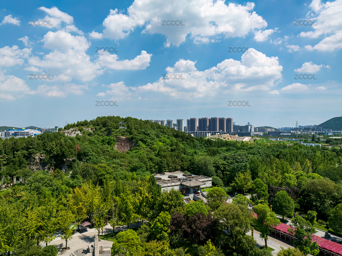 夏季白天航拍江蘇徐州龜山漢墓景區(qū)（主預(yù)覽-1563411） - 未分類 - 站酷設(shè)計師Foto貓原創(chuàng)素材 - 站酷ZCOOL