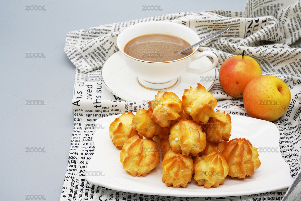 放在桌子上的一份牛奶泡芙（主預(yù)覽-4506513） - 未分類 - 站酷設(shè)計師安147123原創(chuàng)素材 - 站酷ZCOOL