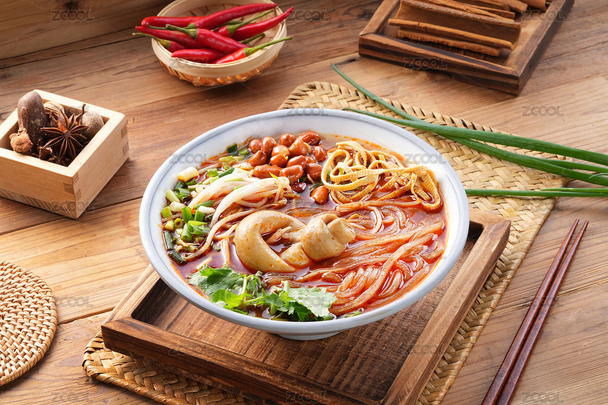 放在木板上的肥腸粉（主預(yù)覽-1918291） - 未分類 - 站酷設(shè)計師鄭州亞堂美食攝影原創(chuàng)素材 - 站酷ZCOOL