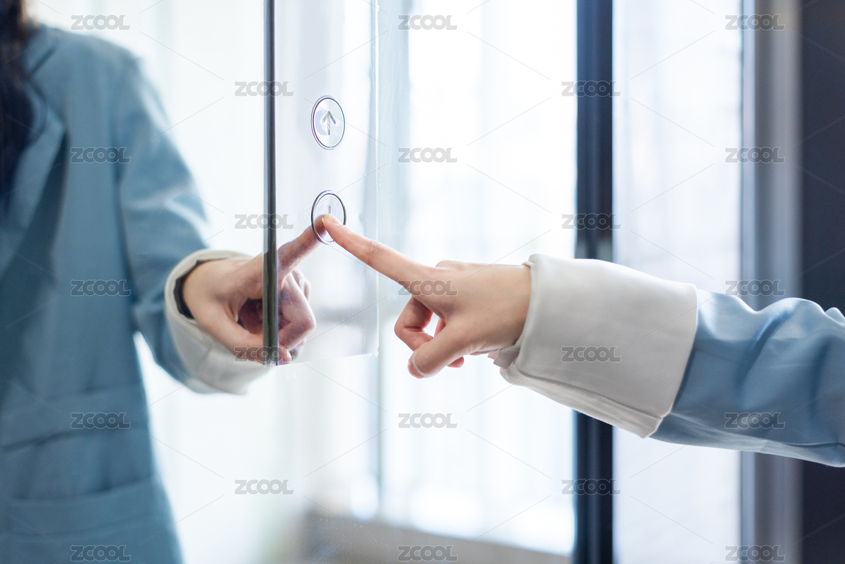 一位商務(wù)女士用手指按電梯按鍵（主預(yù)覽-264577） - 未分類(lèi) - 站酷設(shè)計(jì)師f11photo原創(chuàng)素材 - 站酷ZCOOL
