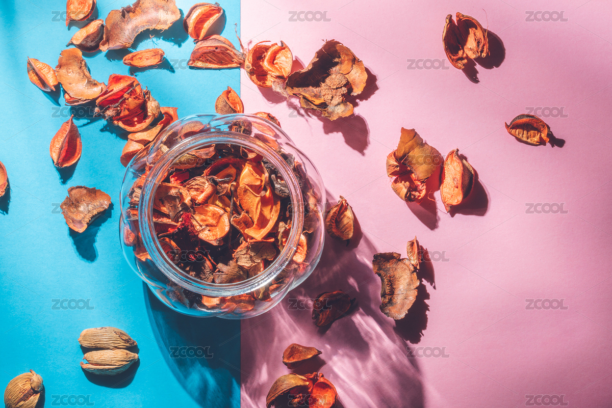 Aromatherapy dried flowers in glass bottles（主預(yù)覽-5063646） - 未分類 - 站酷設(shè)計(jì)師davidyan114原創(chuàng)素材 - 站酷ZCOOL