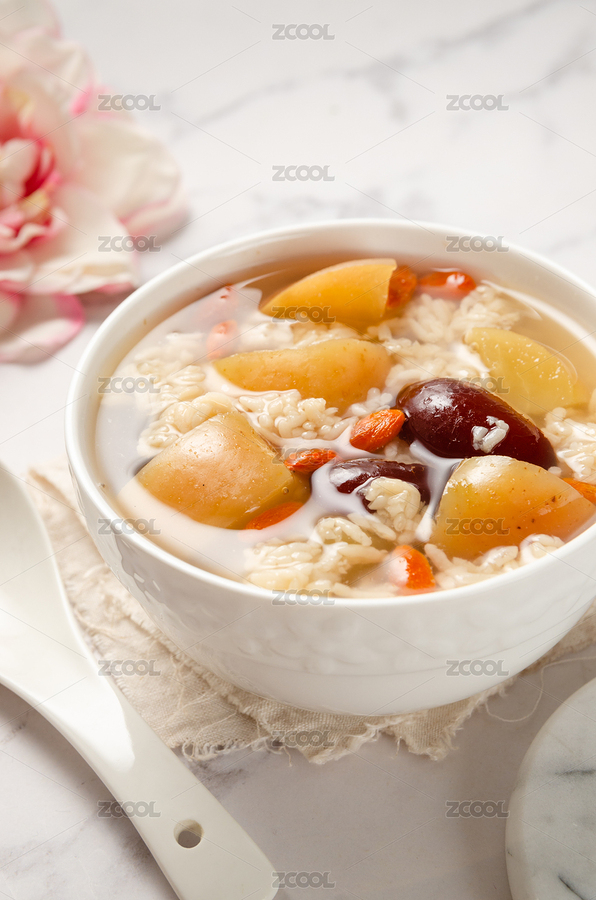 一碗補(bǔ)氣血養(yǎng)顏美容的傳統(tǒng)美食醪糟蘋(píng)果甜湯（主預(yù)覽-4530139） - 未分類 - 站酷設(shè)計(jì)師今日吃魚(yú)原創(chuàng)素材 - 站酷ZCOOL