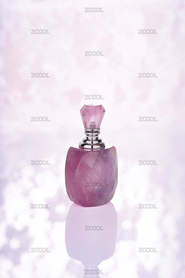 粉紫色天然水晶瓶香水斑斕的背景（主預(yù)覽-8471164） - 未分類(lèi) - 站酷設(shè)計(jì)師兩人風(fēng)格原創(chuàng)素材 - 站酷ZCOOL