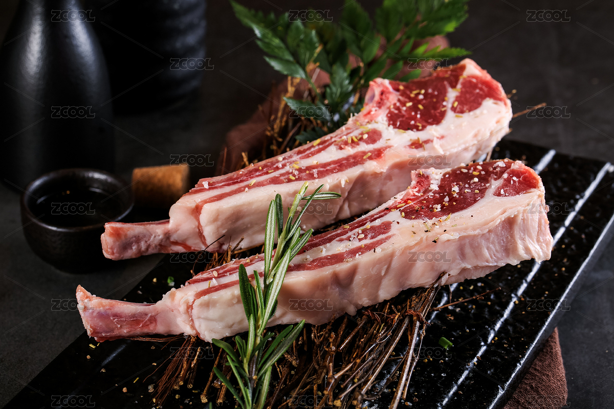 兩塊放在木板上的羊排（主預(yù)覽-563560） - 未分類(lèi) - 站酷設(shè)計(jì)師木麩子原創(chuàng)素材 - 站酷ZCOOL