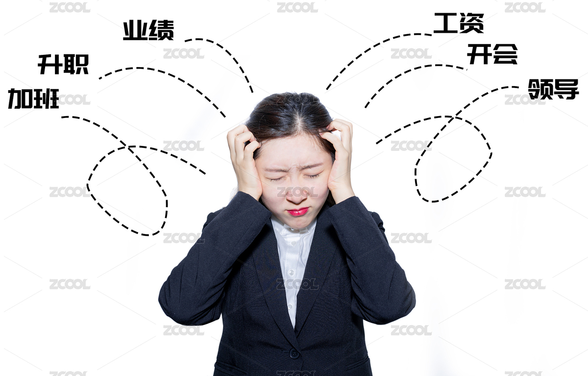 白色背景下一個(gè)中國(guó)女員工穿著正裝西服抱著自己的頭感到很煩惱頭痛頭疼壓力大（主預(yù)覽-7816525） - 未分類(lèi) - 站酷設(shè)計(jì)師D123D4原創(chuàng)素材 - 站酷ZCOOL