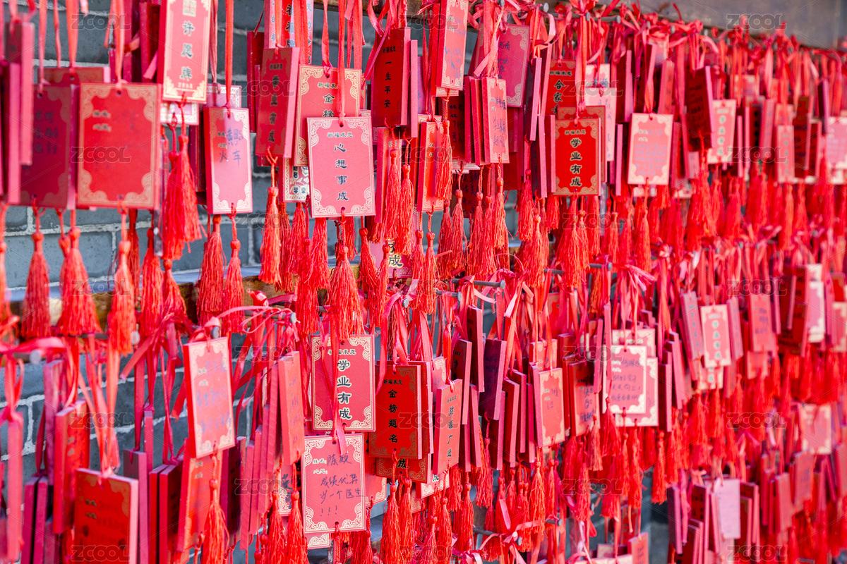 掛滿墻上的紅色許愿牌（主預(yù)覽-1579039） - 未分類 - 站酷設(shè)計(jì)師玖菇莨原創(chuàng)素材 - 站酷ZCOOL