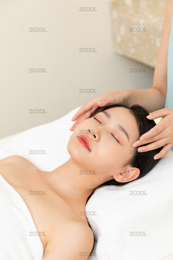 美容師幫女性顧客放松按摩（主預覽-3984390） - 未分類 - 站酷設計師今天喝咖啡了嗎原創(chuàng)素材 - 站酷ZCOOL