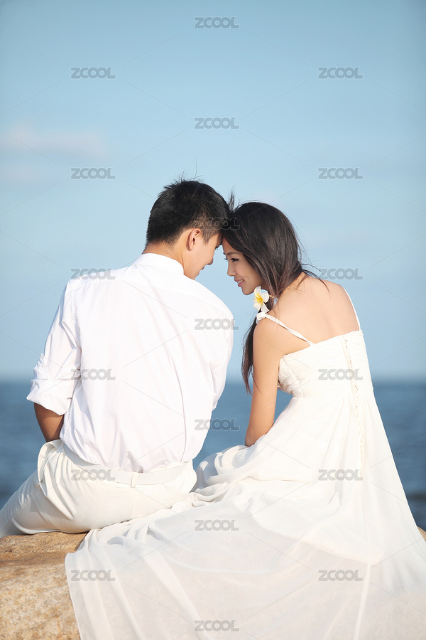 情侣在海滩婚纱（主预览-7353922） - 未分类 - 站酷设计师capacapa原创素材 - 站酷ZCOOL