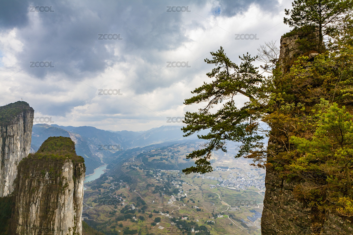 湖北恩施大峡谷玉笔峰景区的绝壁风光（主预览-1978435） - 未分类 - 站酷设计师smtpy原创素材 - 站酷ZCOOL