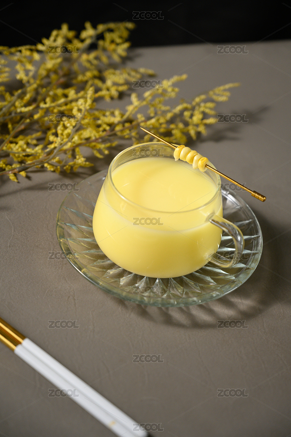 桌面上的杯子里的美味可口的玉米汁（主預(yù)覽-8867683） - 未分類 - 站酷設(shè)計(jì)師我是小助理原創(chuàng)素材 - 站酷ZCOOL