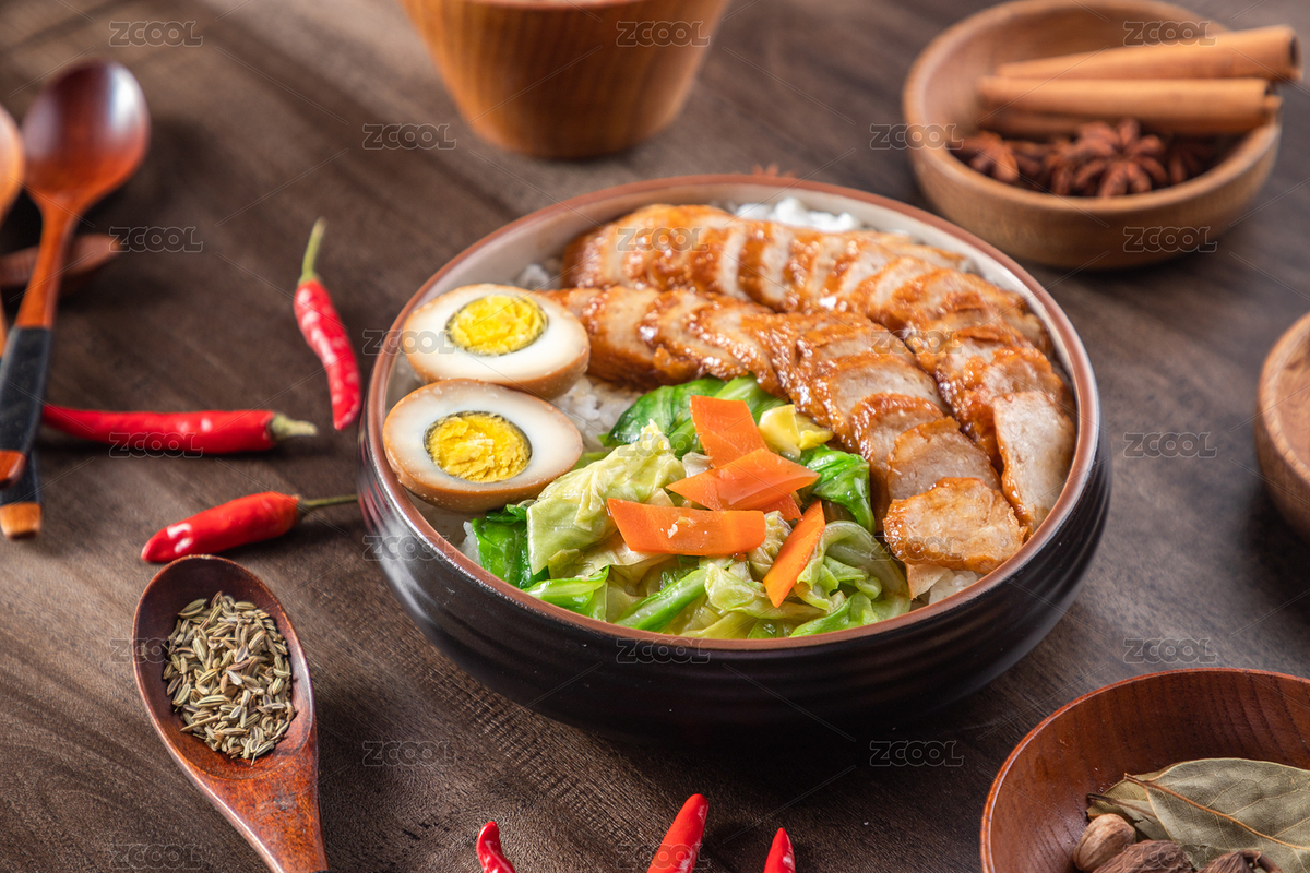 棕色木紋桌上放著一碗肉卷蓋飯（主預(yù)覽-8696903） - 未分類 - 站酷設(shè)計師濤麟攝影原創(chuàng)素材 - 站酷ZCOOL