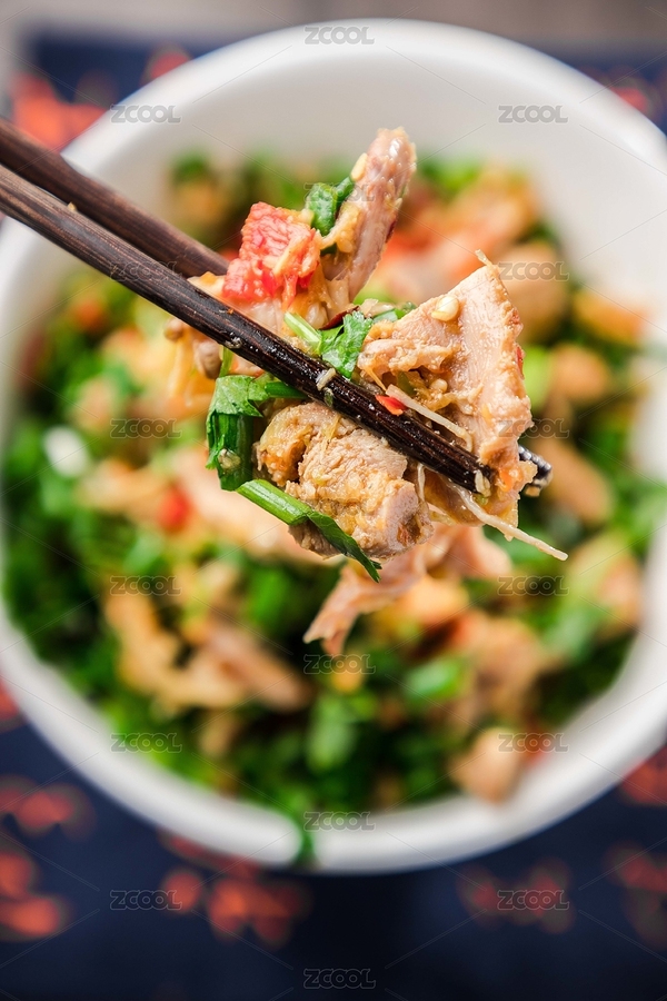 白色瓷碗里的一份手撕雞肉沙拉菜（主預覽-8941754） - 未分類 - 站酷設計師濤麟攝影原創(chuàng)素材 - 站酷ZCOOL