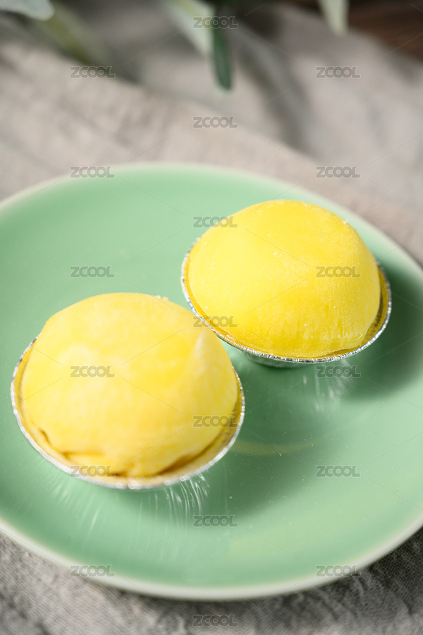 桌面上的盘子里的美味可口的芒果雪媚娘（主预览-9027277） - 未分类 - 站酷设计师我是小助理原创素材 - 站酷ZCOOL