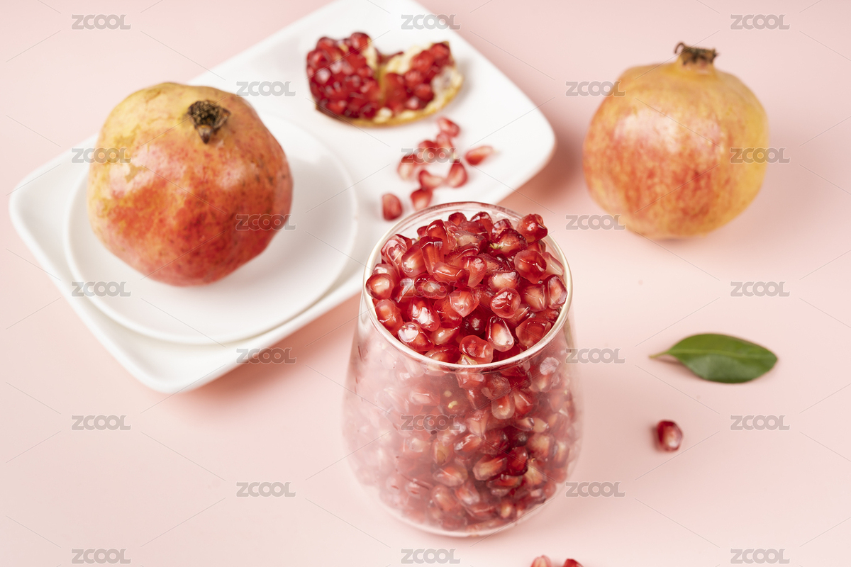 秋季營養(yǎng)多汁紅石榴水果（主預覽-8262133） - 未分類 - 站酷設計師木楂楂原創(chuàng)素材 - 站酷ZCOOL