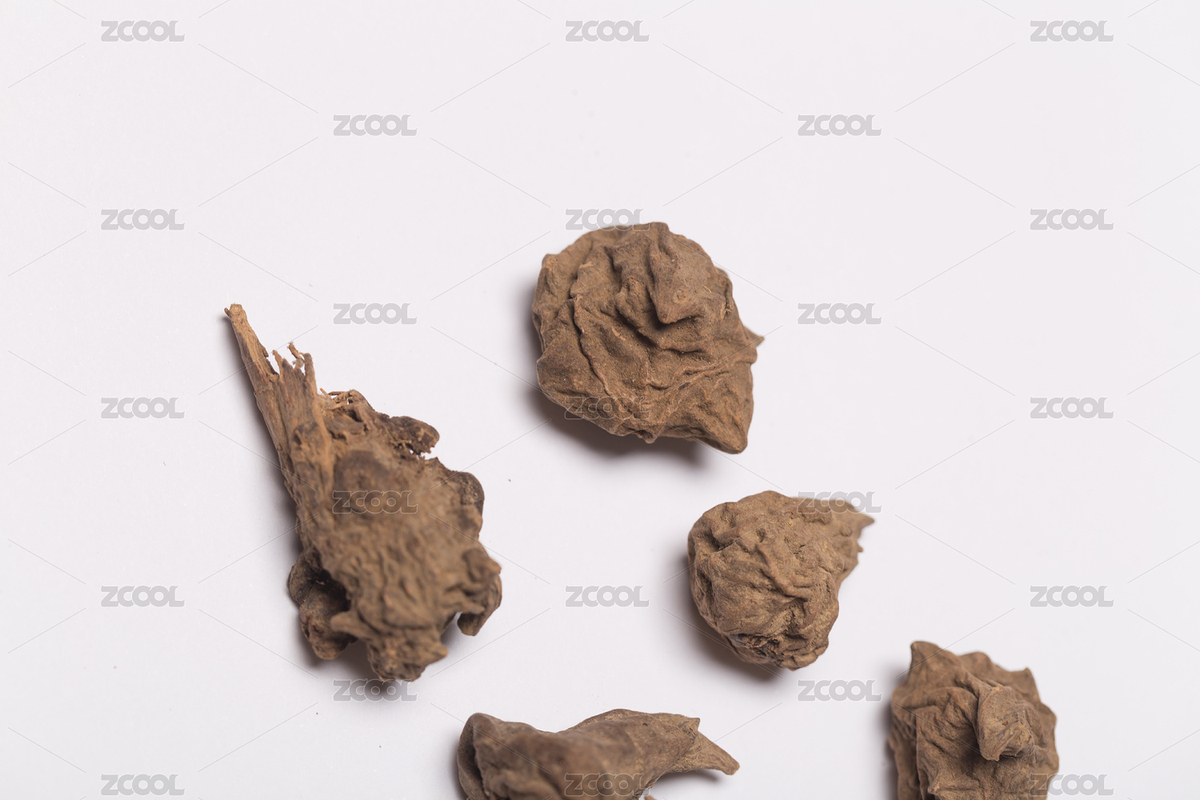 白色背景下的中藥材草烏（主預覽-6903912） - 未分類 - 站酷設計師QFStudio原創(chuàng)素材 - 站酷ZCOOL