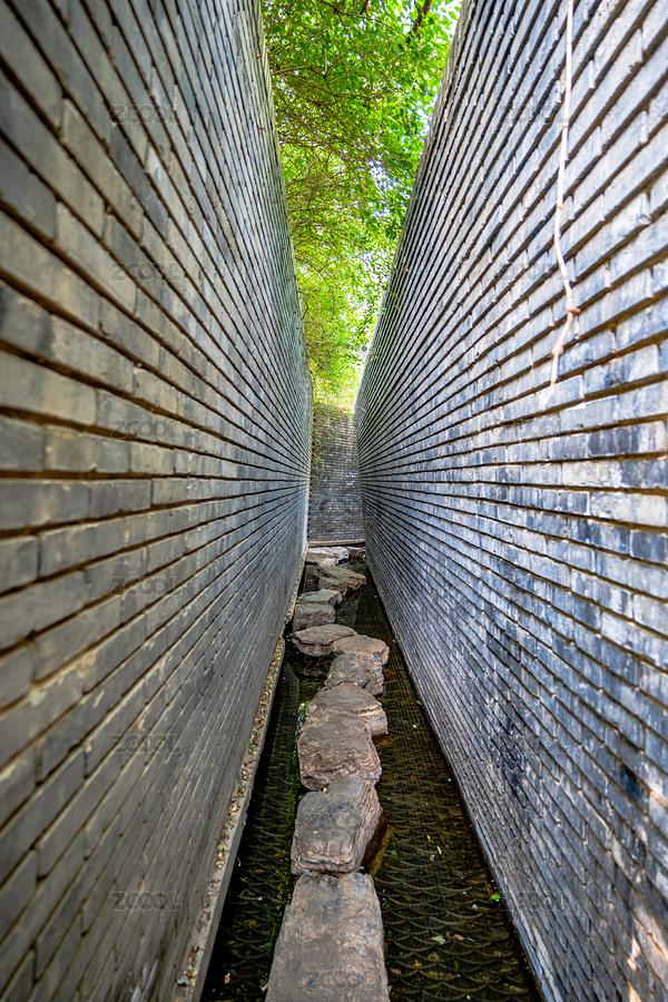 磚墻狹窄細(xì)長的小路（主預(yù)覽-2073997） - 未分類 - 站酷設(shè)計(jì)師文樸先生原創(chuàng)素材 - 站酷ZCOOL