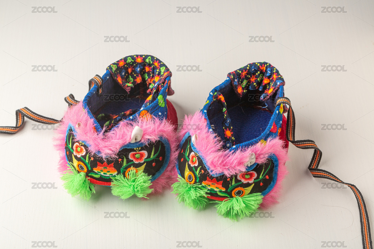 舊時(shí)代嬰幼兒穿的老虎頭花布鞋（主預(yù)覽-3938784） - 未分類(lèi) - 站酷設(shè)計(jì)師lilyhello原創(chuàng)素材 - 站酷ZCOOL