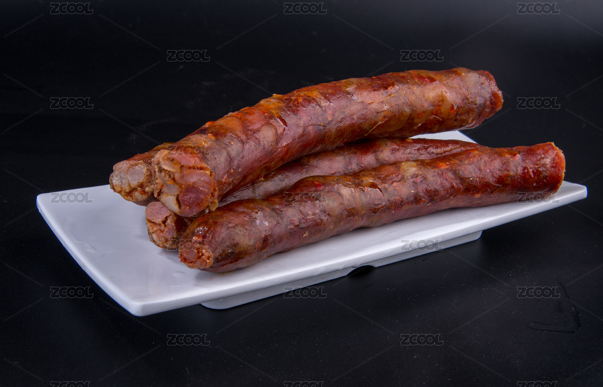 黑色背景中的传统美食香肠（主预览-7478863） - 未分类 - 站酷设计师zysj12345原创素材 - 站酷ZCOOL