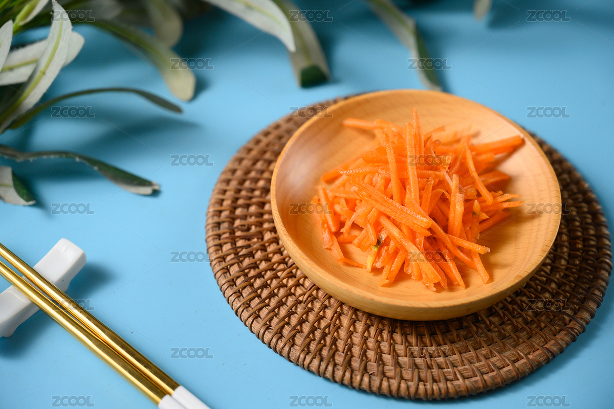 桌面上的盤子里的美味可口的新鮮胡蘿卜絲（主預(yù)覽-8640882） - 未分類 - 站酷設(shè)計師我是小助理原創(chuàng)素材 - 站酷ZCOOL