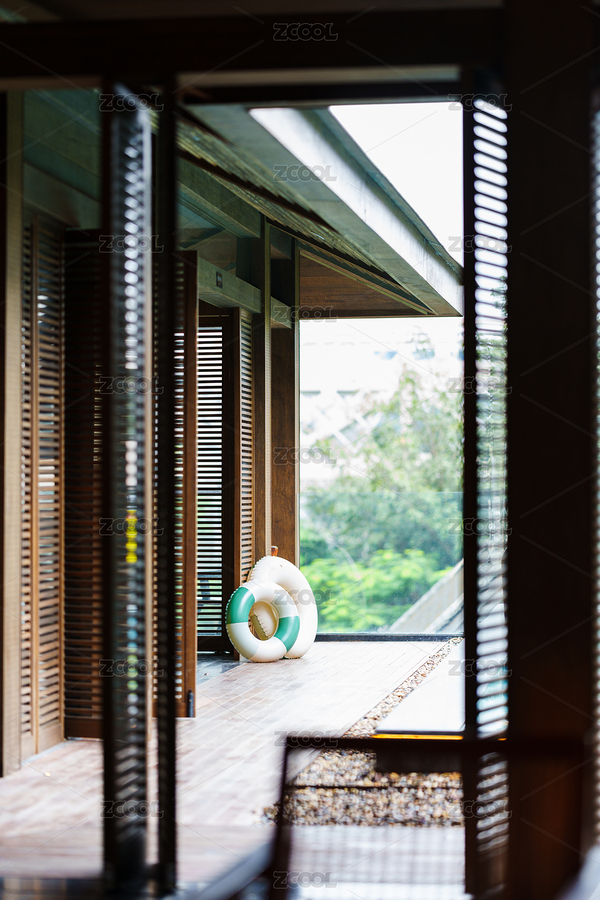 木质走廊与救生圈（主预览-7129286） - 未分类 - 站酷设计师Fez4mwH73A原创素材 - 站酷ZCOOL
