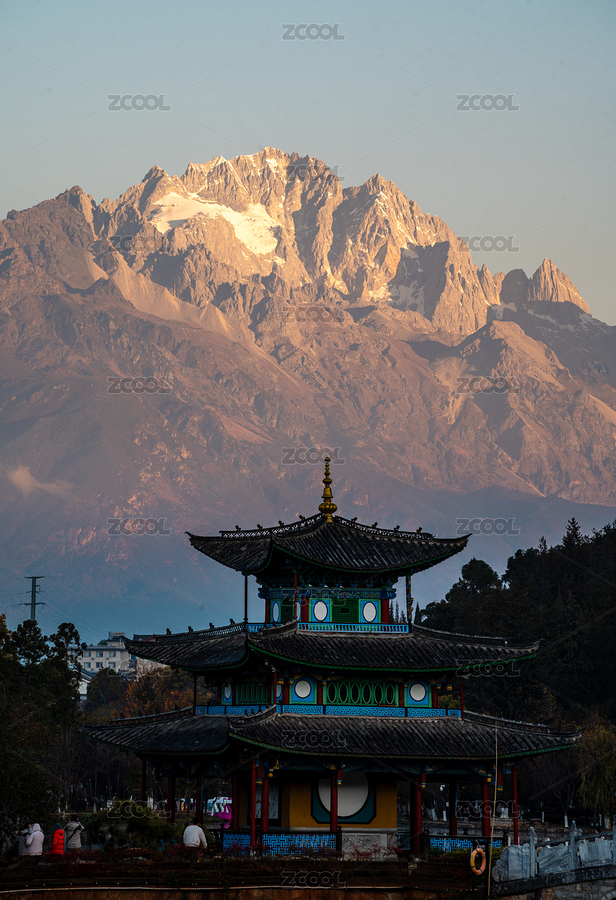 麗江黑龍?zhí)豆珗@日照金山（主預(yù)覽-12674659） - 未分類 - 站酷設(shè)計(jì)師釋放自己xy原創(chuàng)素材 - 站酷ZCOOL