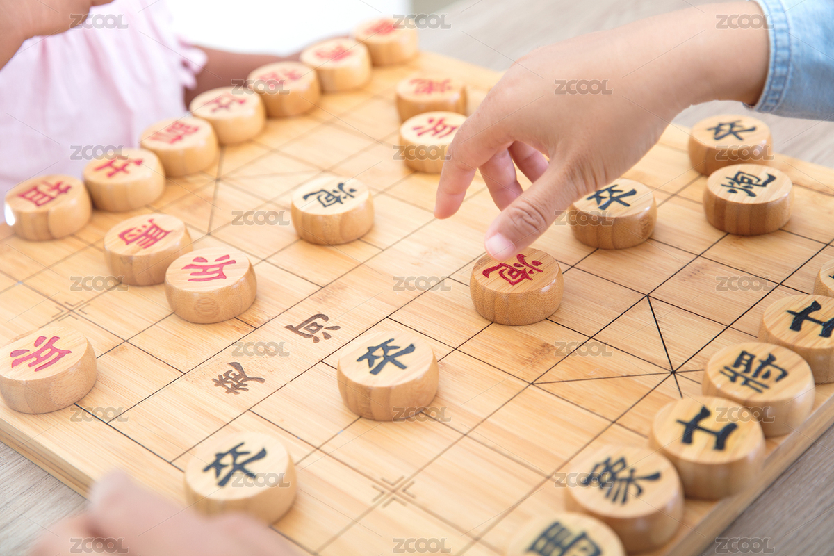 小女孩在和妈妈下中国象棋（主预览-5802113） - 未分类 - 站酷设计师小羽怪原创素材 - 站酷ZCOOL