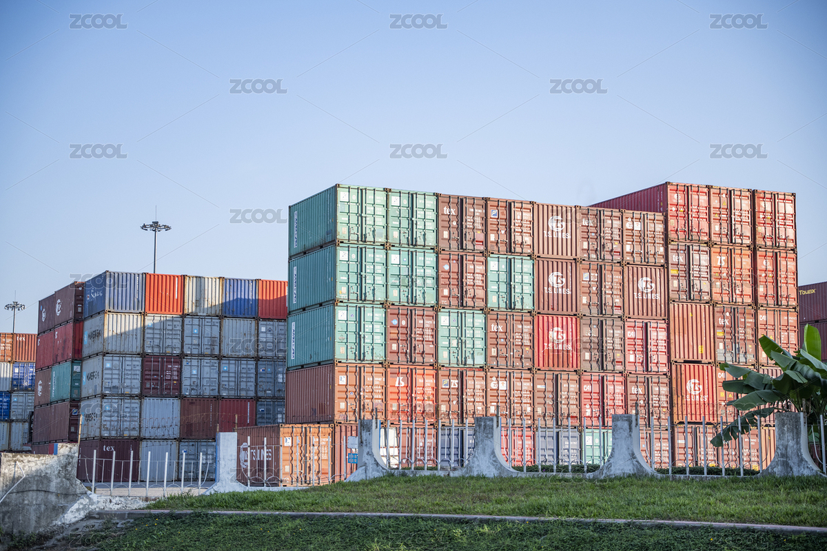 貨場里擺放著的大量集裝箱（主預(yù)覽-8101365） - 未分類 - 站酷設(shè)計師superbao0406原創(chuàng)素材 - 站酷ZCOOL